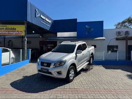NISSAN FRONTIER 2.3 16V TURBO DIESEL LE CD 4X4 AUTOMÁTICO NISSAN FRONTIER 2.3 16V TURBO DIESEL LE CD 4X4 AUTOMÁTICO